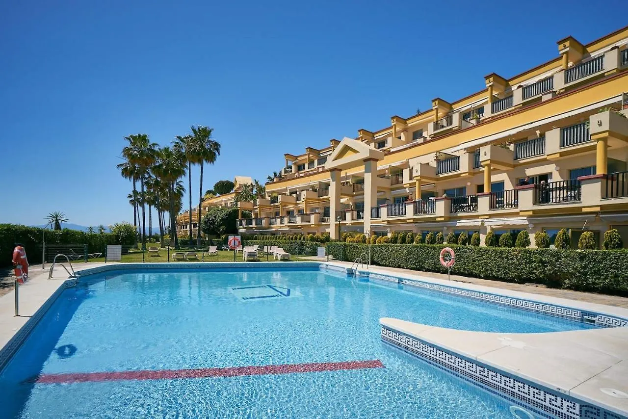 Oleholidays 225 Romana Playa Junto Al Mar Marbella Spain