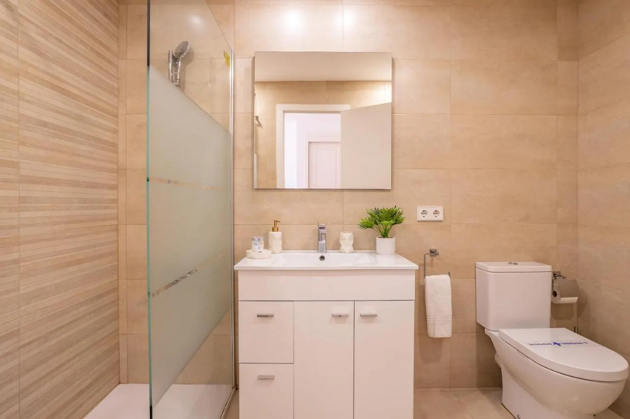 Oleholidays 225 Romana Playa Junto Al Mar Marbella Apartment