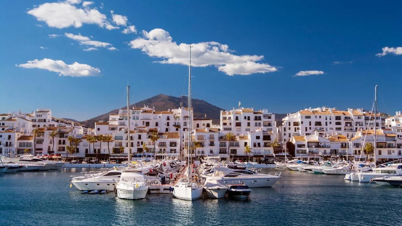 Oleholidays 225 Romana Playa Junto Al Mar Marbella Spain